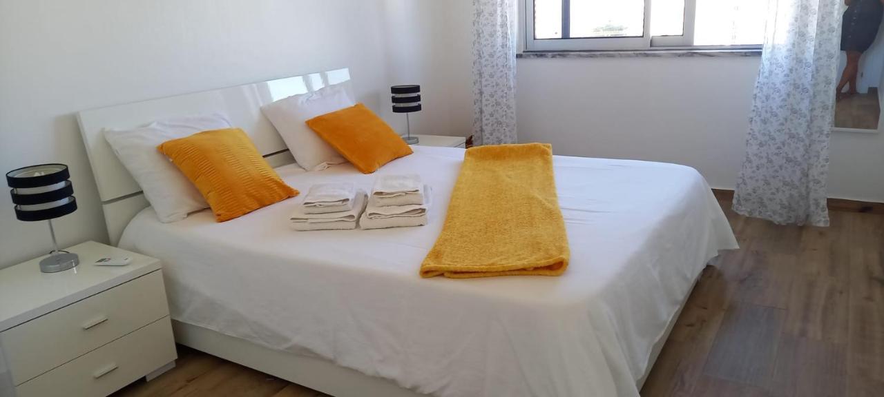 Apartamento Com Vista Espetacular, Ao Lado Da Praia Portimão Esterno foto