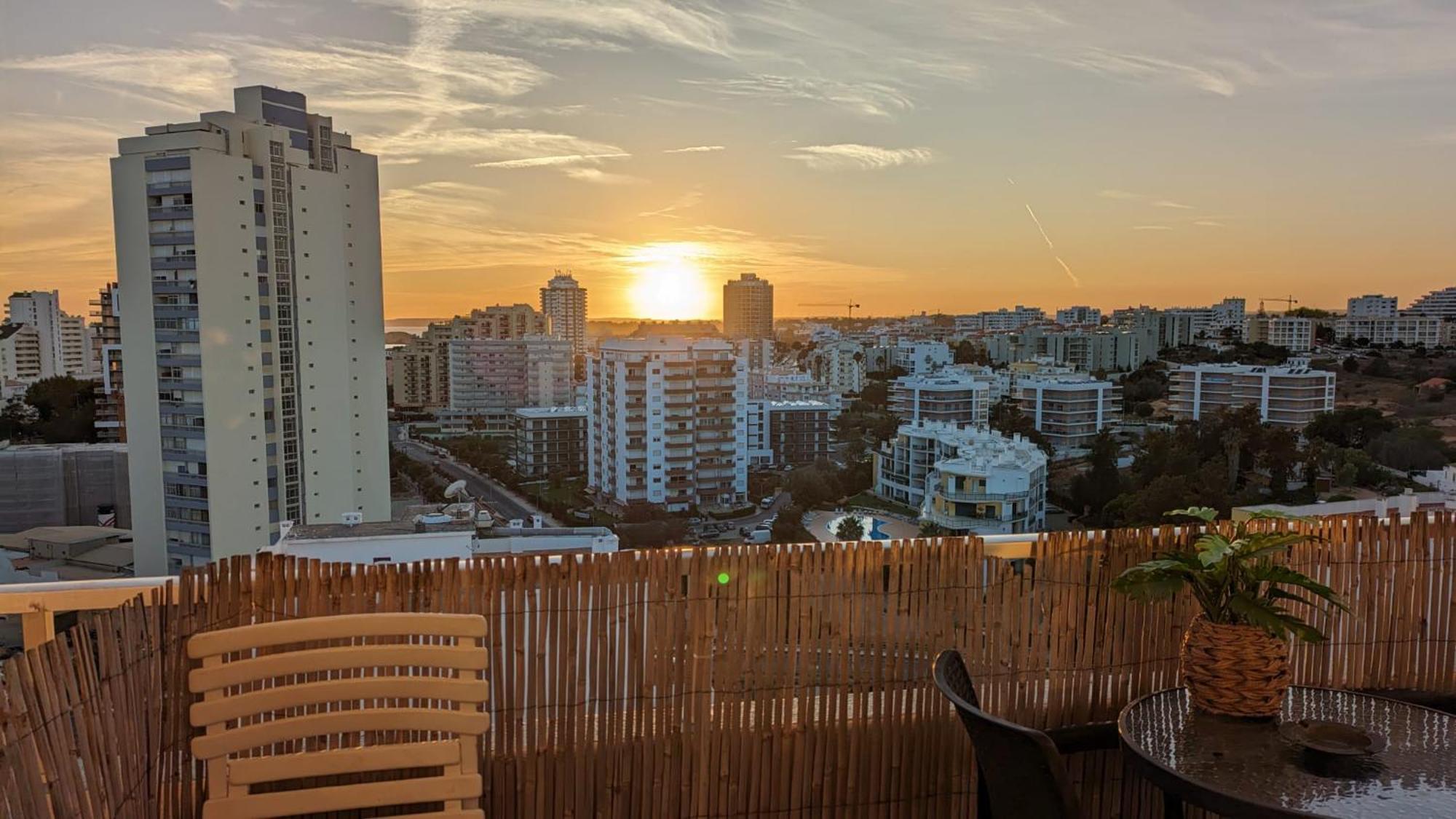 Apartamento Com Vista Espetacular, Ao Lado Da Praia Portimão Esterno foto